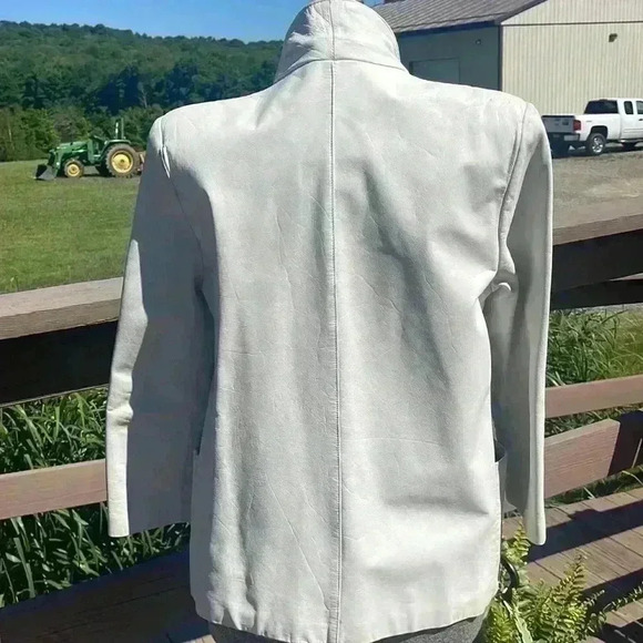 Vintage women’s New York, 50% nylon and 50% acetate blazer. - Picture 6 of 10